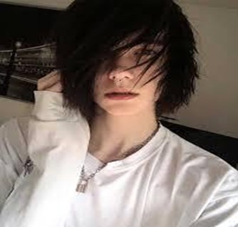 Emo Haircut: Cool and Trendy hairstyles for boys and girls